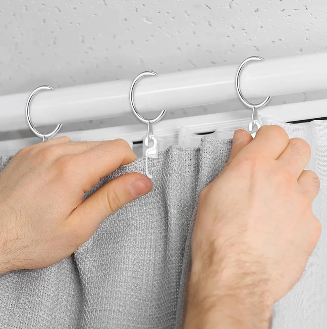 Curtains Installation